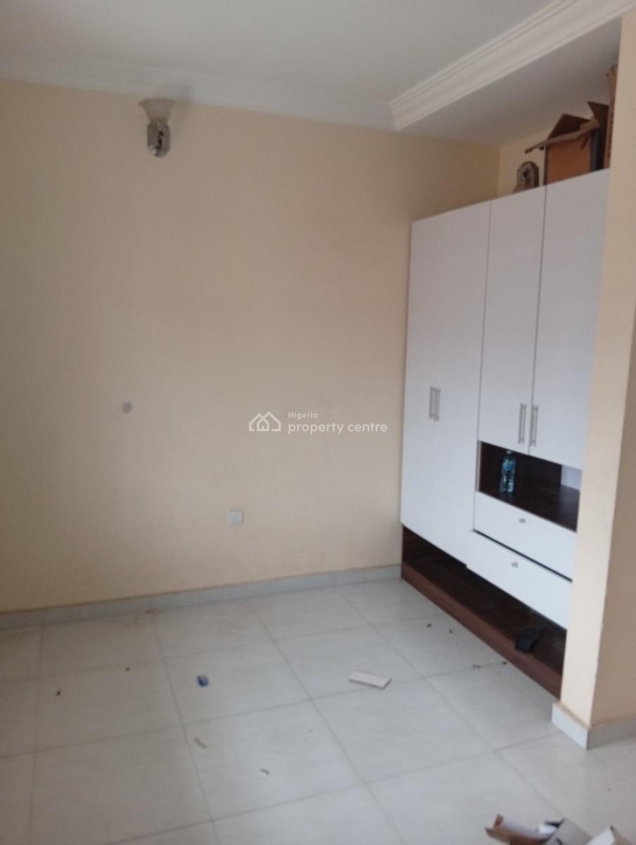 Spacious & Standard 5 Bedroom Duplex, Magodo Phase 2, Gra Phase 2, Magodo, Lagos, Semi-detached Duplex for Rent