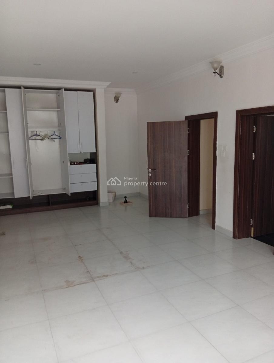 Spacious & Standard 5 Bedroom Duplex, Magodo Phase 2, Gra Phase 2, Magodo, Lagos, Semi-detached Duplex for Rent
