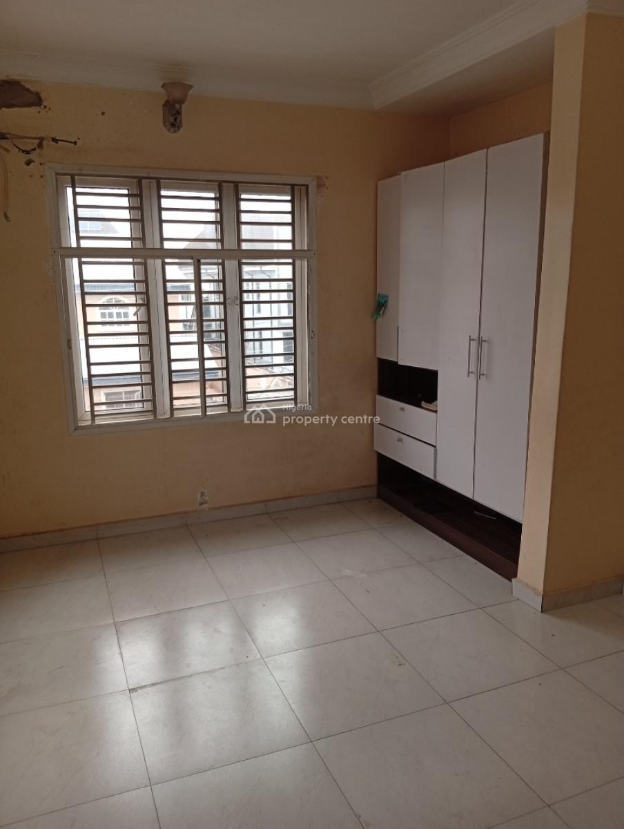 Spacious & Standard 5 Bedroom Duplex, Magodo Phase 2, Gra Phase 2, Magodo, Lagos, Semi-detached Duplex for Rent