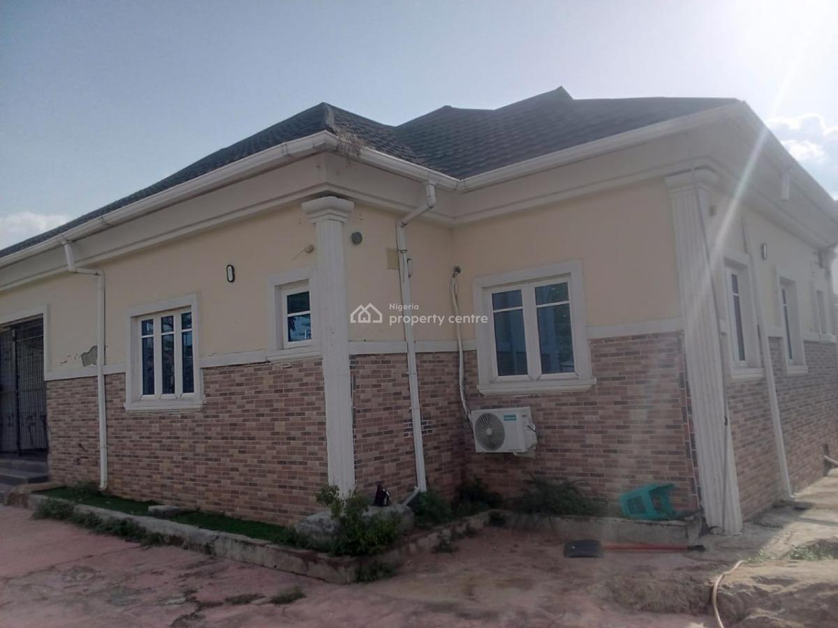 3 Bedroom Bungalow with Bq, Pyakasa, Lugbe District, Abuja, Detached Bungalow for Sale