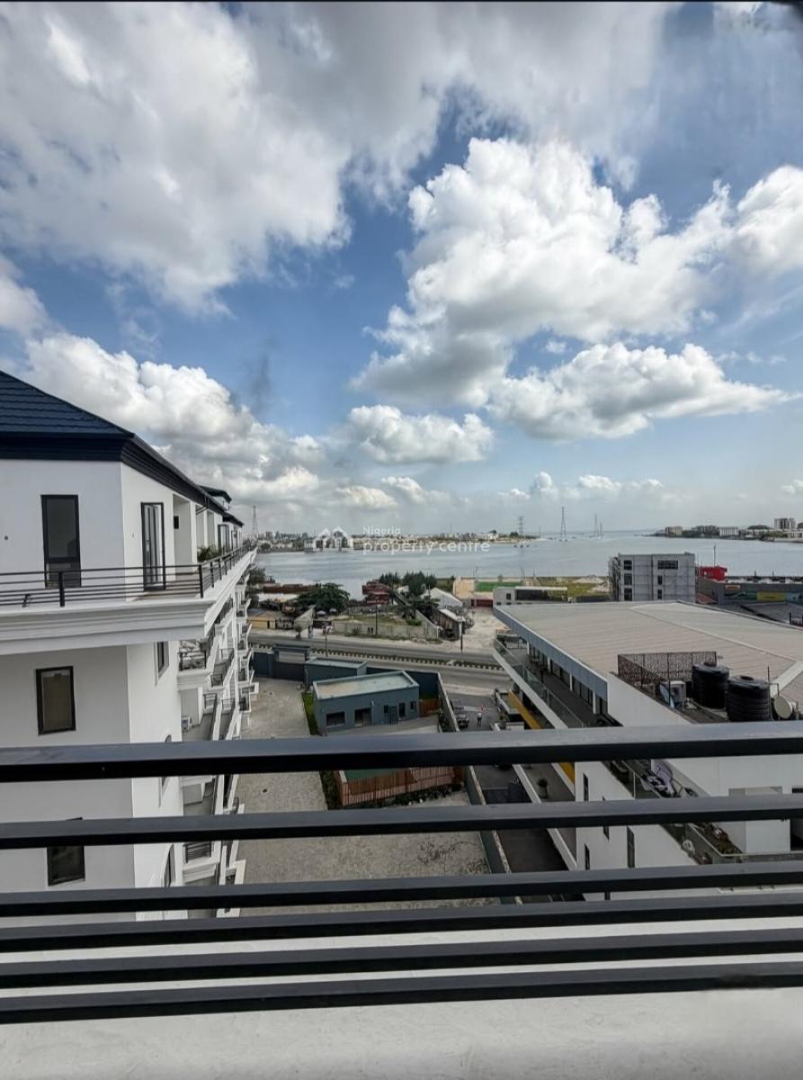 Waterfront 2 Bedroom Penthouse with Bq, Lekki Phase 1, Lekki, Lagos, Block of Flats for Sale