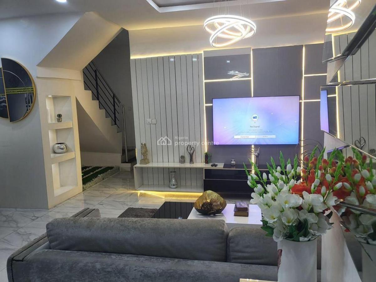 Experience a Luxury Lifestyle in This Cozy Fully Furnished 4 Bedroom, Chevron Lekki, Lekki, Lagos, Semi-detached Duplex for Rent