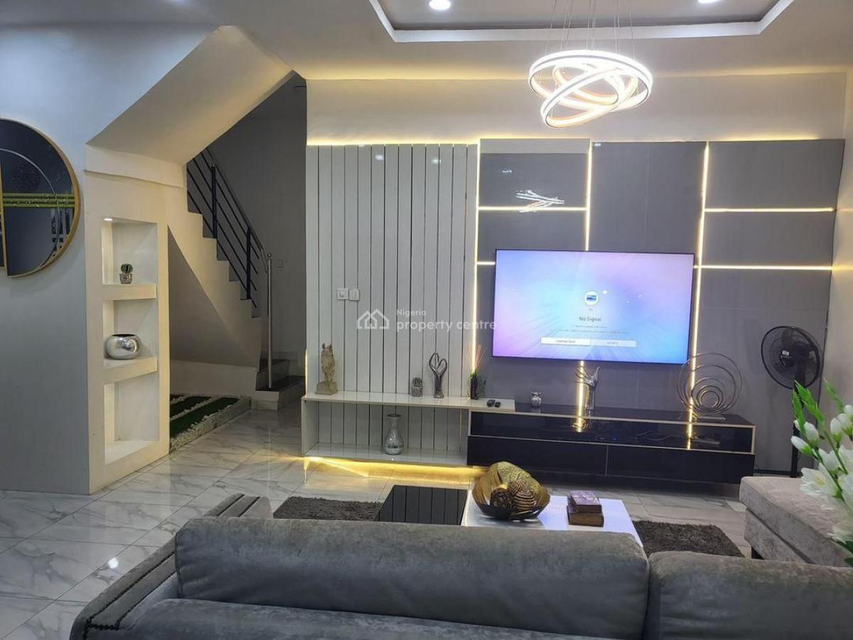 Experience a Luxury Lifestyle in This Cozy Fully Furnished 4 Bedroom, Chevron Lekki, Lekki, Lagos, Semi-detached Duplex for Rent