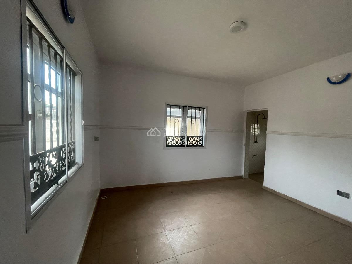 3 Bedroom House (one Up & Down) with Bq, Bowale Street, Nut Quarters, Oke Odan, Aiyegun, Apete, Ibadan, Oyo, Block of Flats for Sale