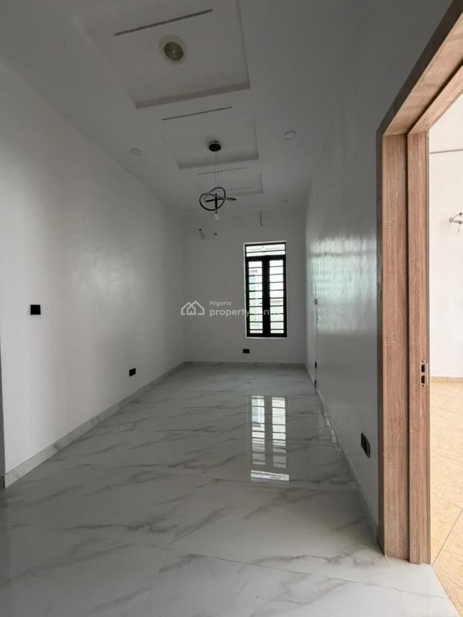 Newly Renovated 4 Bedroom Semi-detached, Orchid, Lekki, Lagos, Semi-detached Duplex for Rent