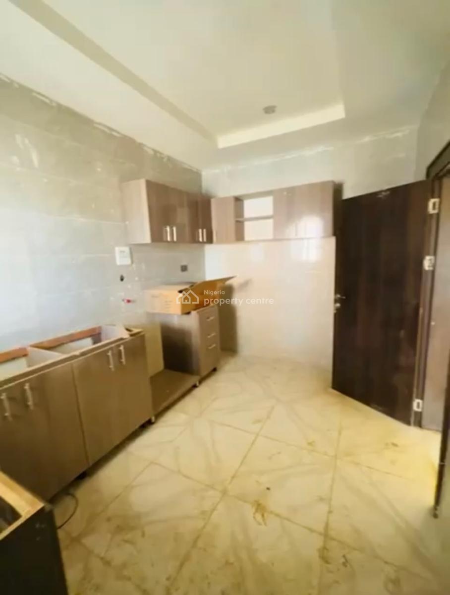 Luxury 2 Bedroom En-suite Flat, Katampe (main), Katampe, Abuja, Block of Flats for Sale