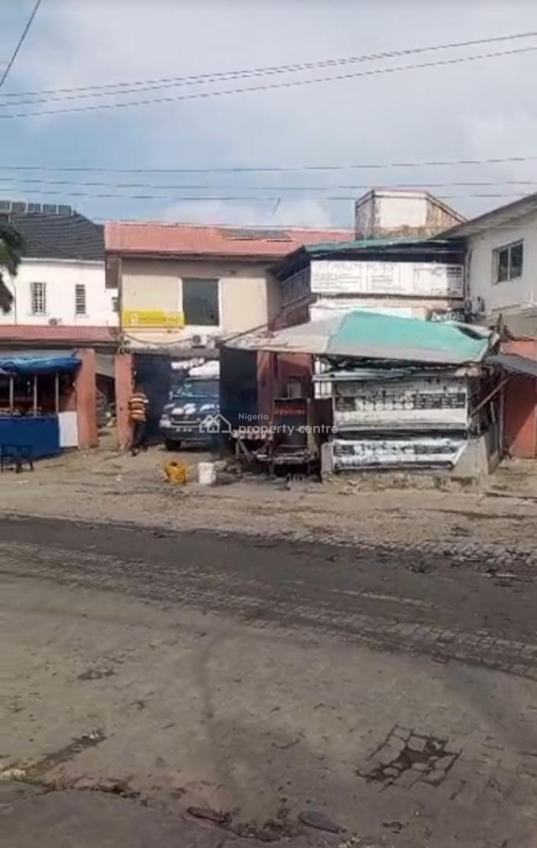 Land Measuring 1,072sqm with Redevelopable 5 Bedroom House, Directly Facing Agungi - Ajiran Road, Agungi, Lekki, Lagos, Land for Sale