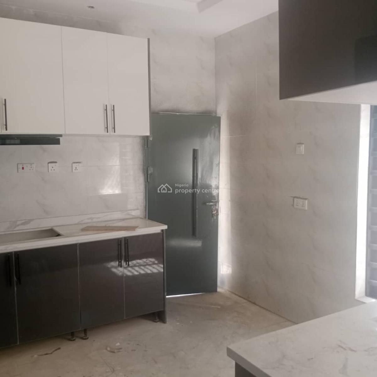 Well Maintained 3 Bedroom Flat, Channels Tv Area Isheri North Opic, Opic, Isheri North, Lagos, Flat / Apartment for Rent