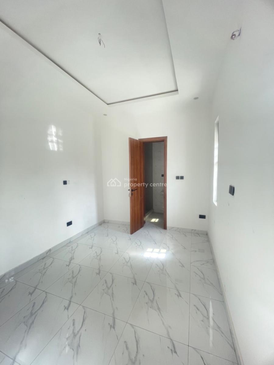 Luxury  2 Bedroom Flat and 1 Bq, Lekki Scheme 2, Ajah, Lagos, Flat / Apartment for Sale