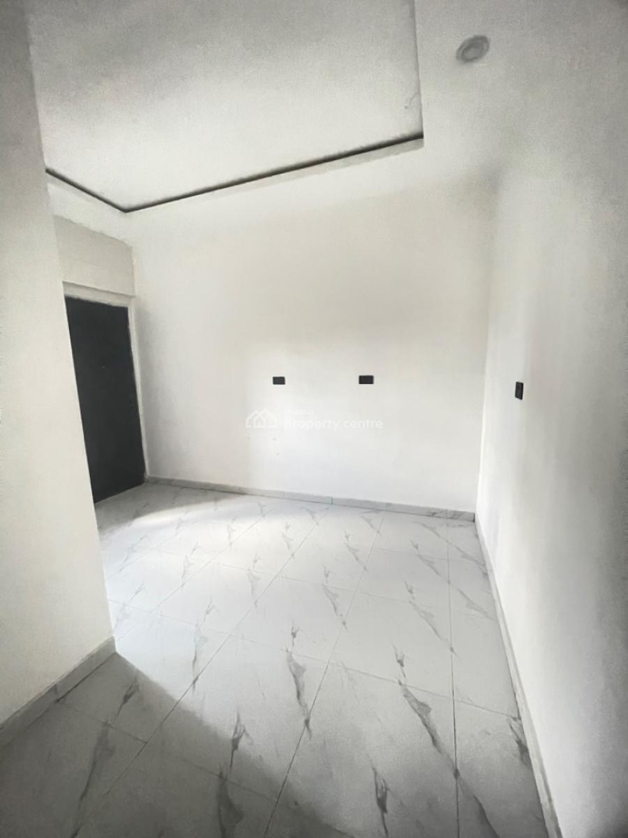 Luxury  2 Bedroom Flat and 1 Bq, Lekki Scheme 2, Ajah, Lagos, Flat / Apartment for Sale