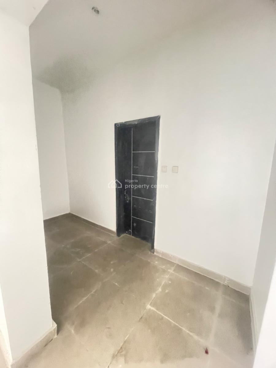 Luxury  2 Bedroom Flat and 1 Bq, Lekki Scheme 2, Ajah, Lagos, Flat / Apartment for Sale