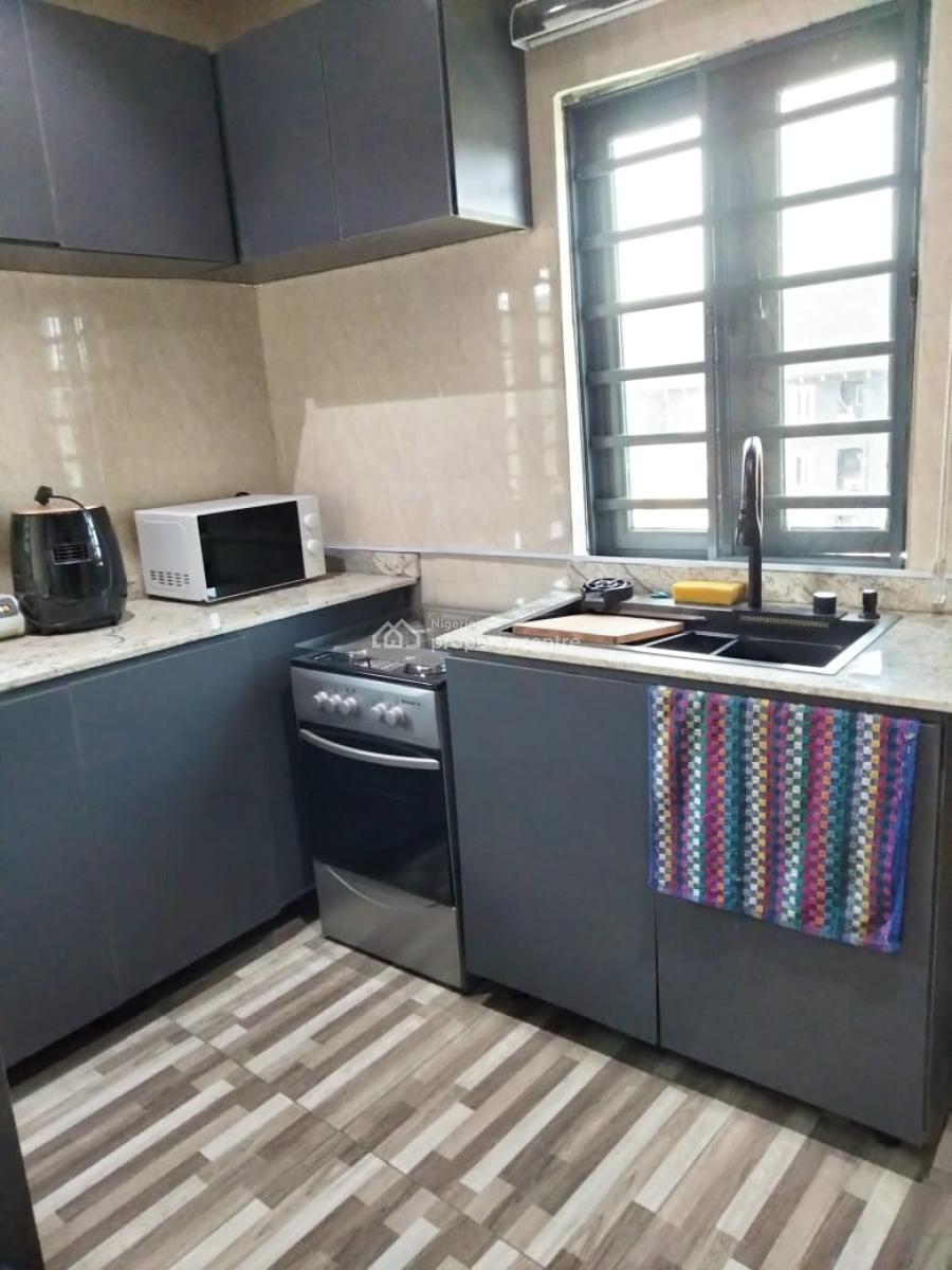 Well-finished Fully Furnished and Unfinished 2-bedroom Apartment, Ebute Metta West, Yaba, Lagos, Flat / Apartment for Rent
