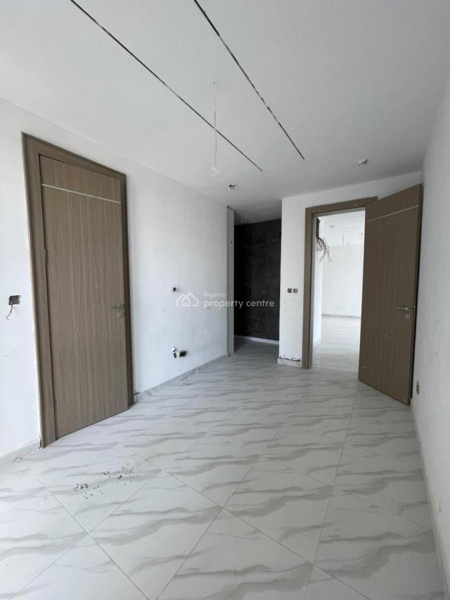 Stunning 2 Bedrooms Serviced Apartment, Freedom Way, Lekki Phase 1, Lekki, Lagos, Flat / Apartment for Sale