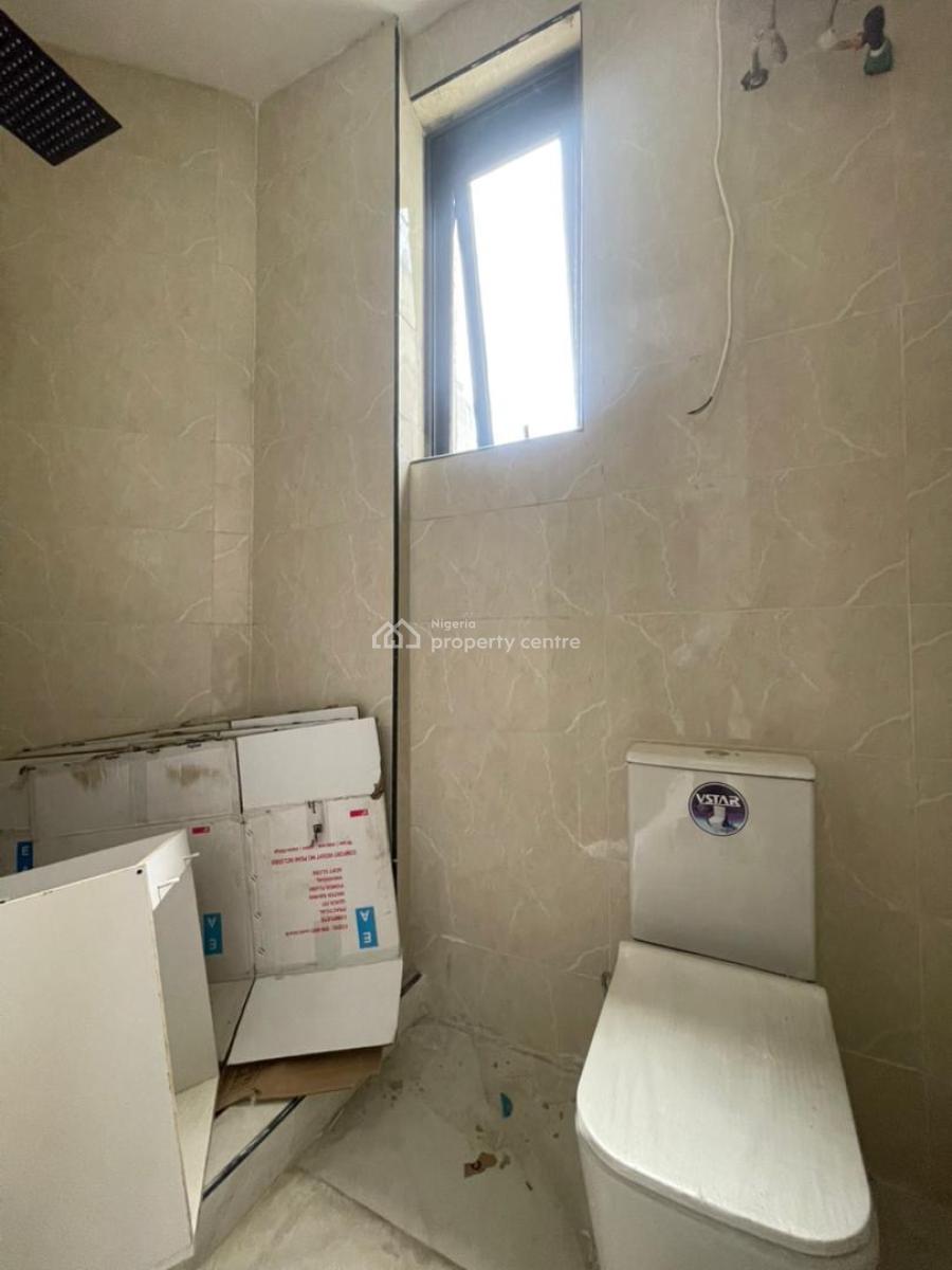 Stunning 2 Bedrooms Serviced Apartment, Freedom Way, Lekki Phase 1, Lekki, Lagos, Flat / Apartment for Sale