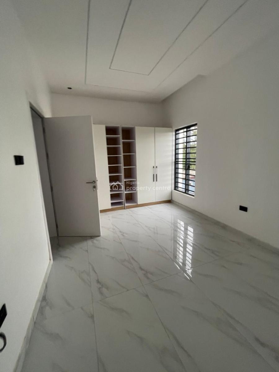 5 Bedrooms Semi Detached Duplex with Bq, Gra, Ikeja, Lagos, Semi-detached Duplex for Sale