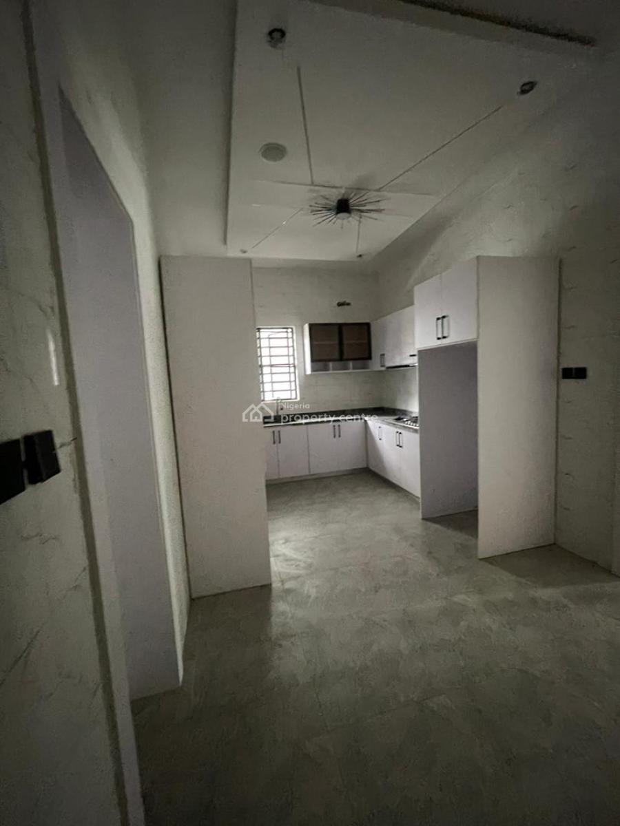 5 Bedrooms Semi Detached Duplex with Bq, Gra, Ikeja, Lagos, Semi-detached Duplex for Sale