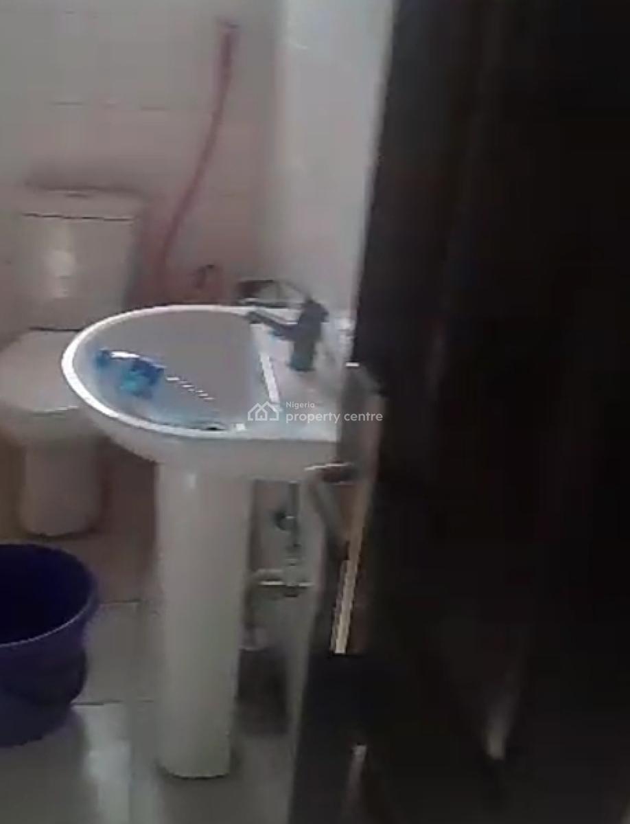 Well Built 2 Bedrooms Terraced Duplex, Navy Estate, Asokoro District, Abuja, Terraced Duplex for Rent