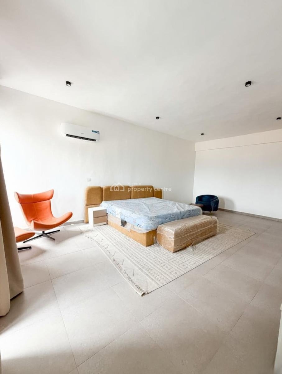 3 Bedroom Apartment with 1 Room Bq, Lekki Phase 1, Lekki, Lagos, Block of Flats for Sale