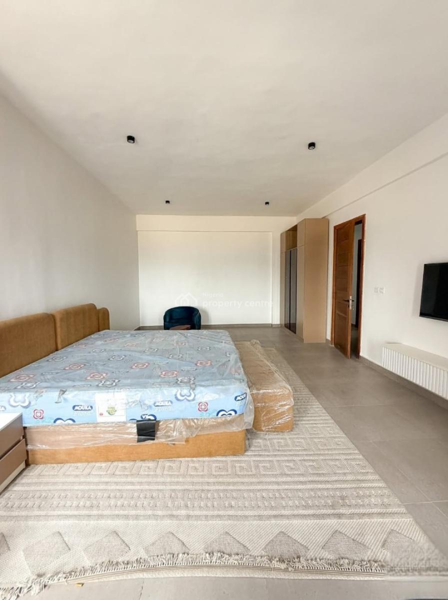 3 Bedroom Apartment with 1 Room Bq, Lekki Phase 1, Lekki, Lagos, Block of Flats for Sale