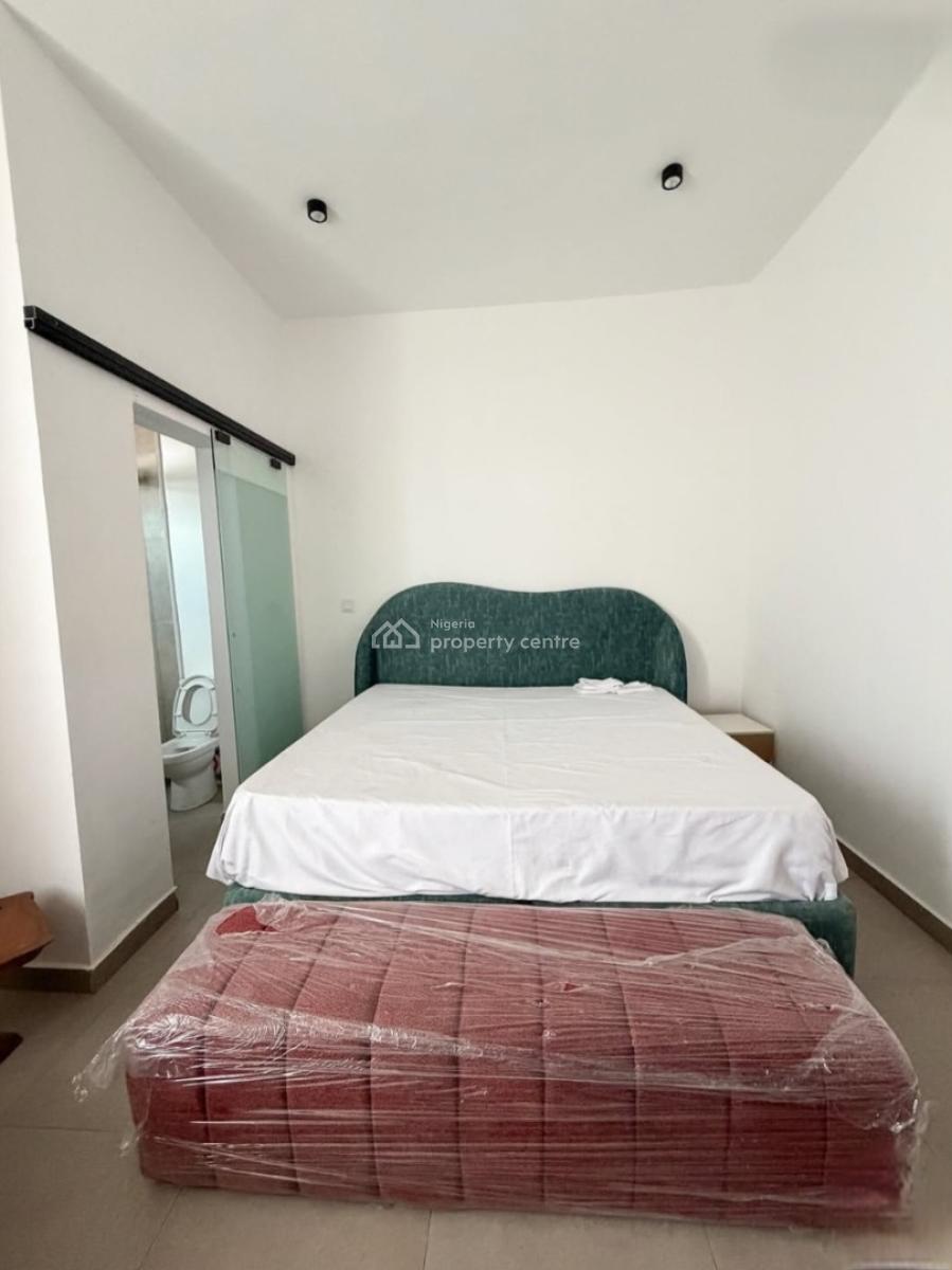 3 Bedroom Apartment with 1 Room Bq, Lekki Phase 1, Lekki, Lagos, Block of Flats for Sale
