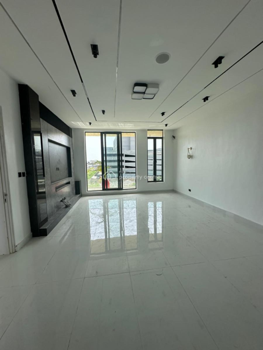 State of The Art Luxury 5 Bedroom Semi-detached House with a Room Bq, Lekki Phase 1, Lekki, Lagos, Semi-detached Duplex for Sale
