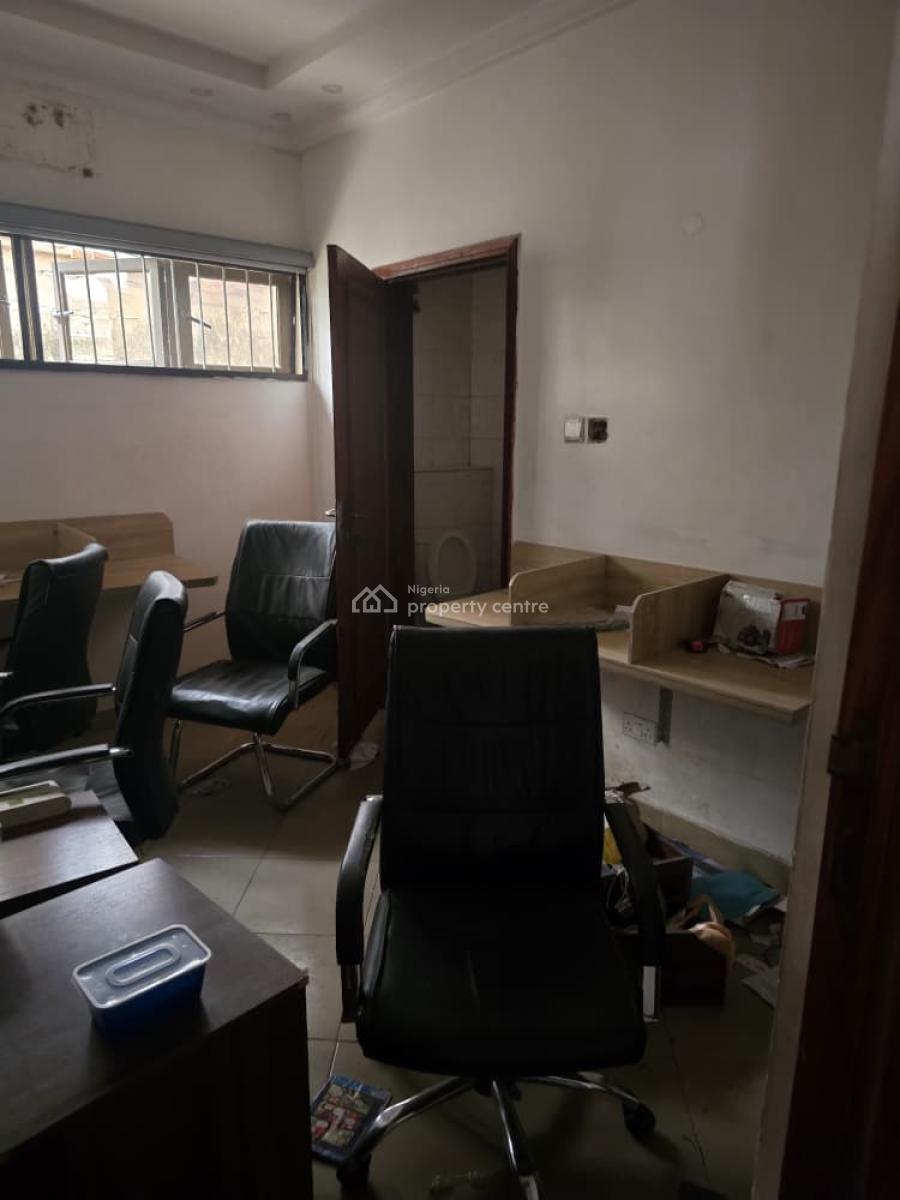 3 Bedroom Semi-detached Duplex (self Compound) Strictly for Office Us, Ogudu Gra, Gra, Ogudu, Lagos, Office Space for Rent