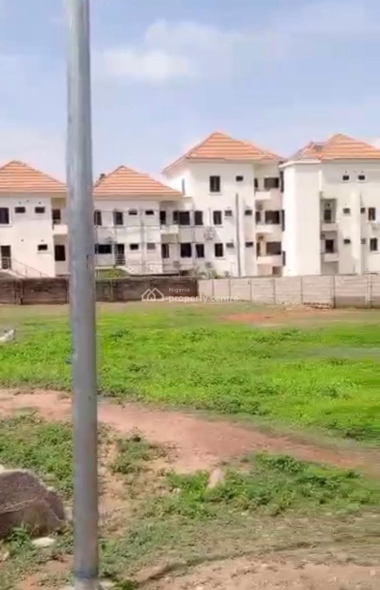 2,064sqm, Residential, C of O, By Aduvie School, Jahi, Abuja, Residential Land for Sale