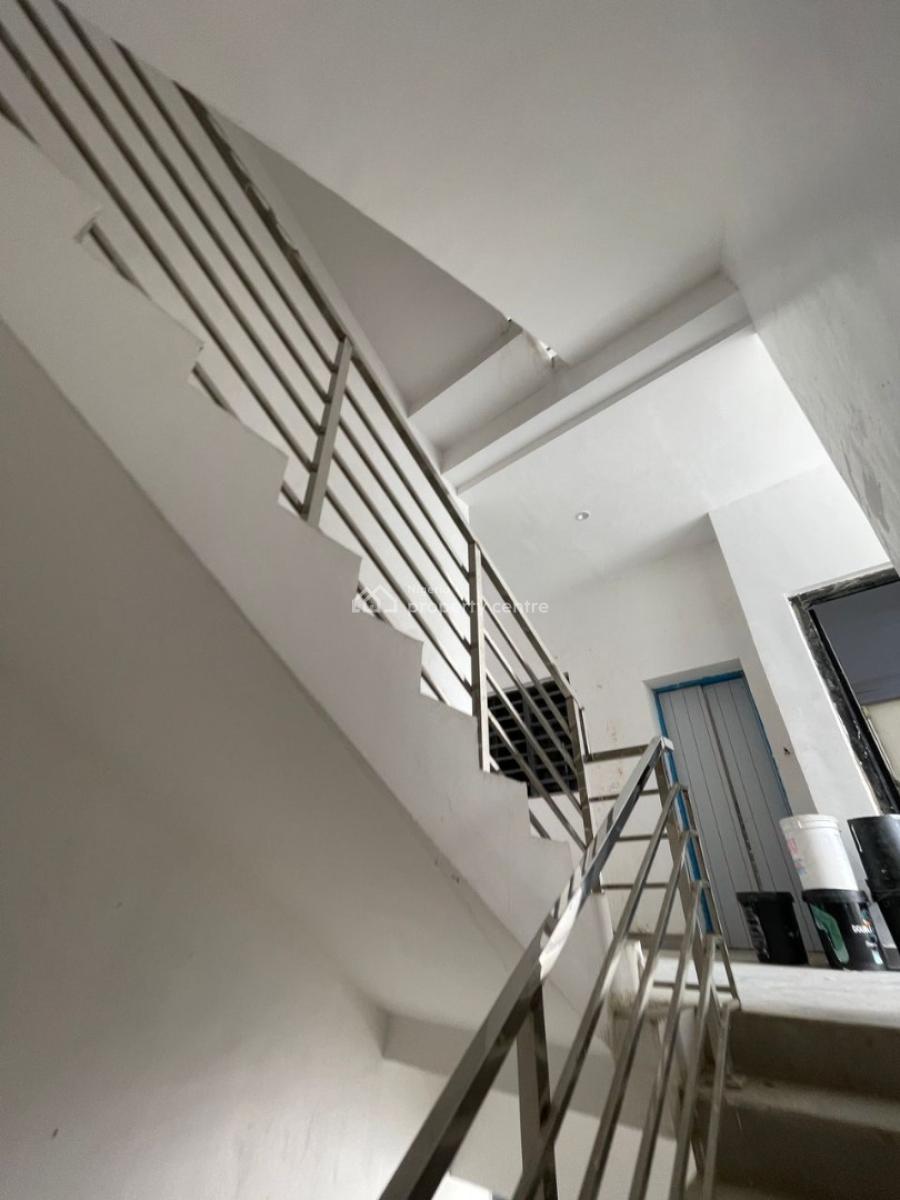 Luxurious 3bedroom Flat with Bq, Gra, Ikeja, Lagos, Flat / Apartment for Sale
