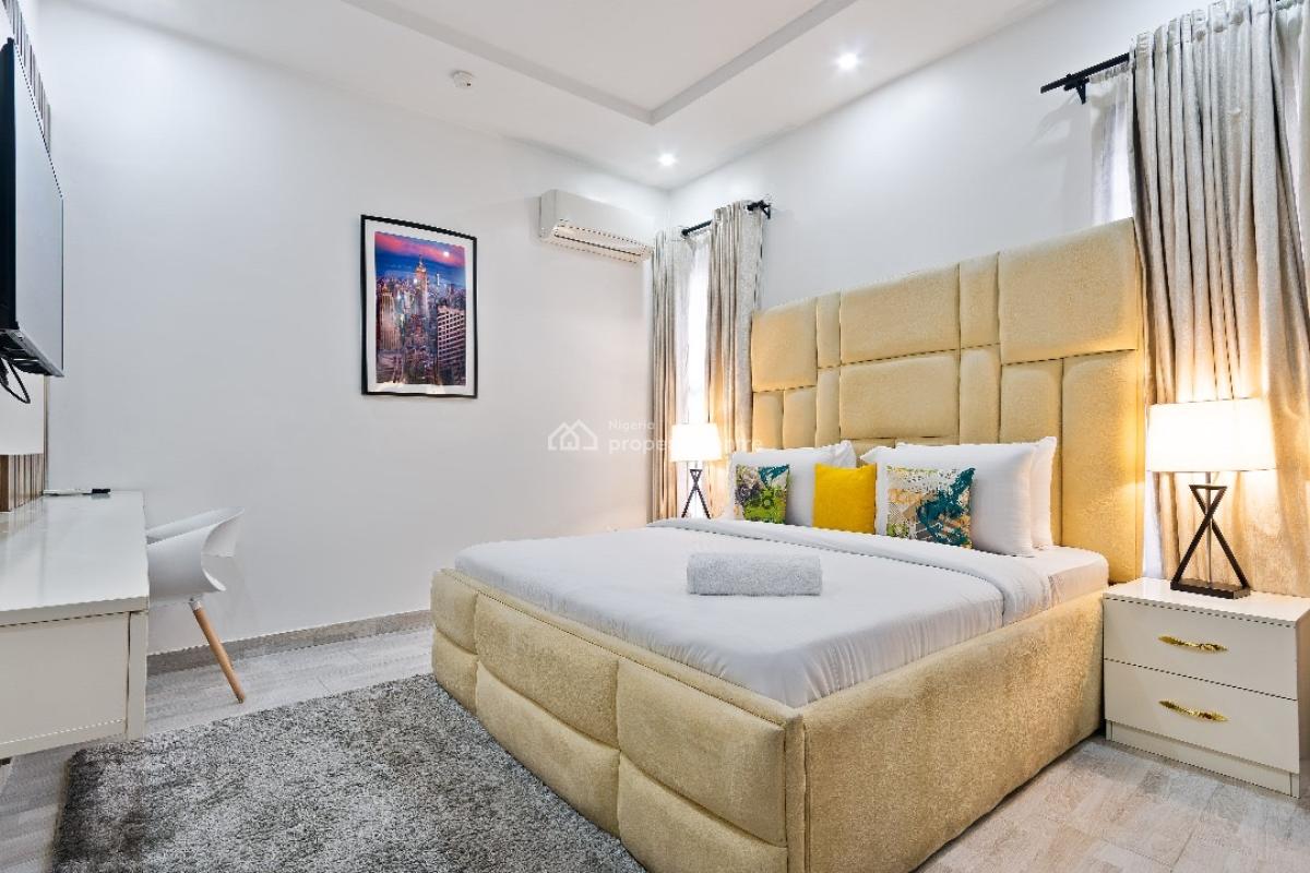 Premium 3-bedroom Serviced Apartment in Lekki Phase 1 Available Today, Off Bisola Durosinmi Etti Drive, Lekki Phase 1, Lekki Phase 1, Lekki, Lagos, Flat / Apartment Short Let