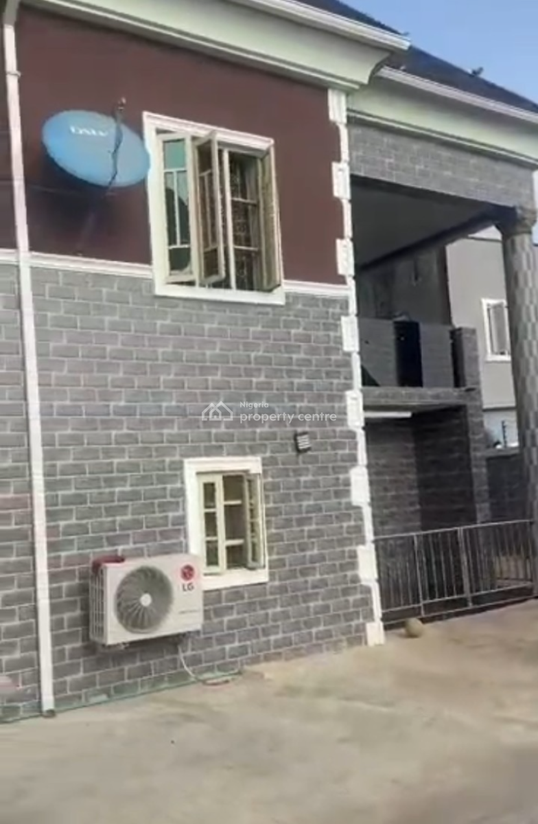 Luxury 6 Bedroom Duplex in a Gated Estate, Oworonshoki, Shomolu, Lagos, House for Sale