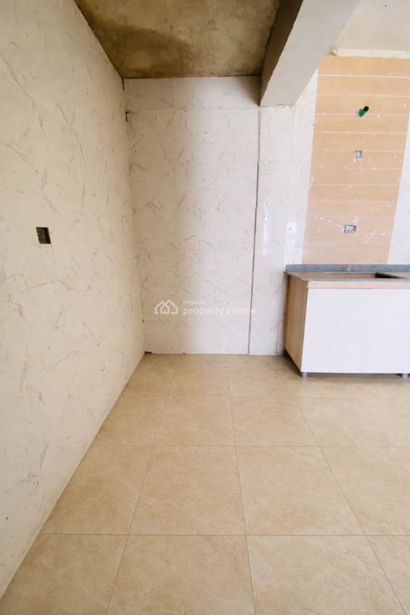 Spacious Home, Atlantic Layout Estate, Abraham Adesanya, Ajah, Lagos, Flat / Apartment for Sale