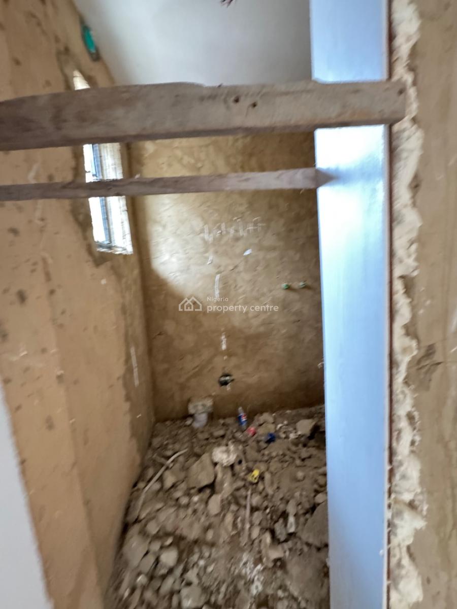 Renovated 2 Bedrooms Apartment Self Compound with Garden, Ikoyi, Lagos, Flat / Apartment for Rent