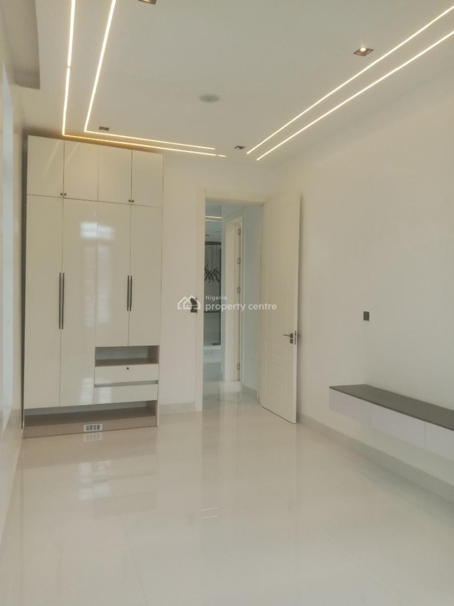 Newly Built 5 Bedroom Detached Duplex in a Well Secured Estate with Bq, Lekki Phase 1, Lekki, Lagos, Detached Duplex for Sale