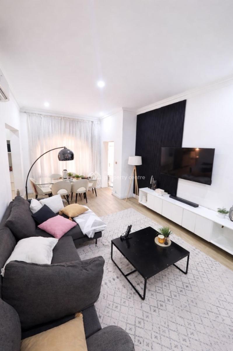 Admiralty Nest - Modern 2 Bedroom Haven in, Lekki Phase 1, Lekki, Lagos, Flat / Apartment Short Let