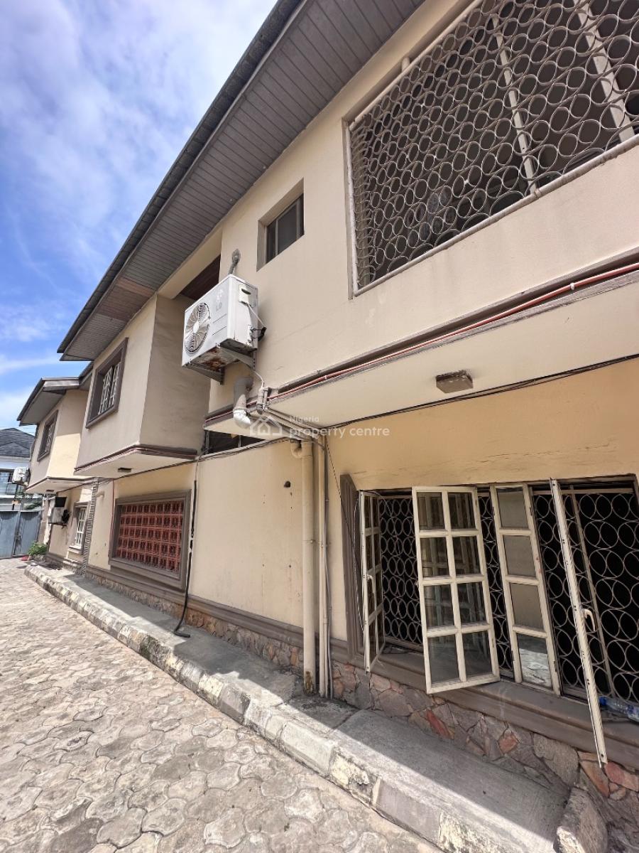 Spacious 2bedroom Flat, White Sand Beach Estate, Ologolo, Lekki, Lagos, Flat / Apartment for Rent