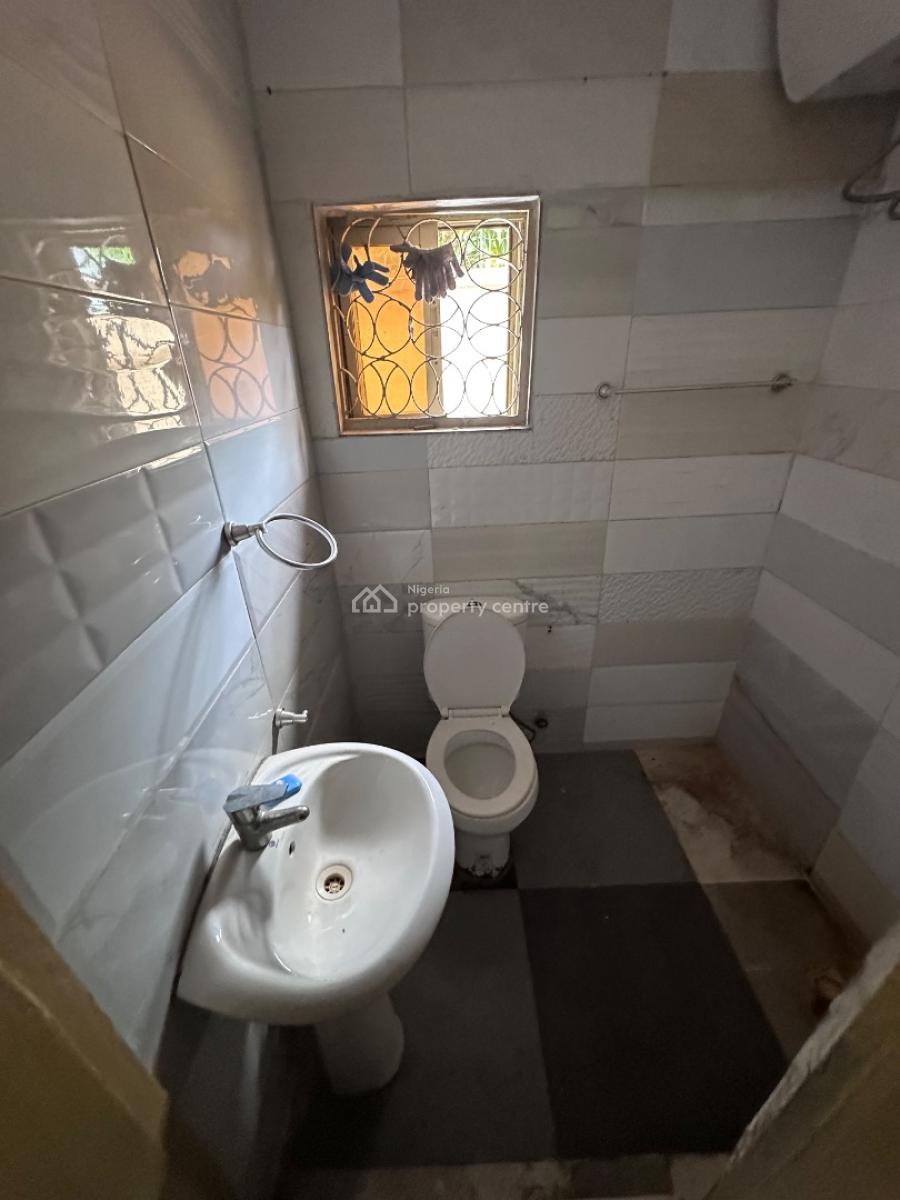Spacious 2bedroom Flat, White Sand Beach Estate, Ologolo, Lekki, Lagos, Flat / Apartment for Rent