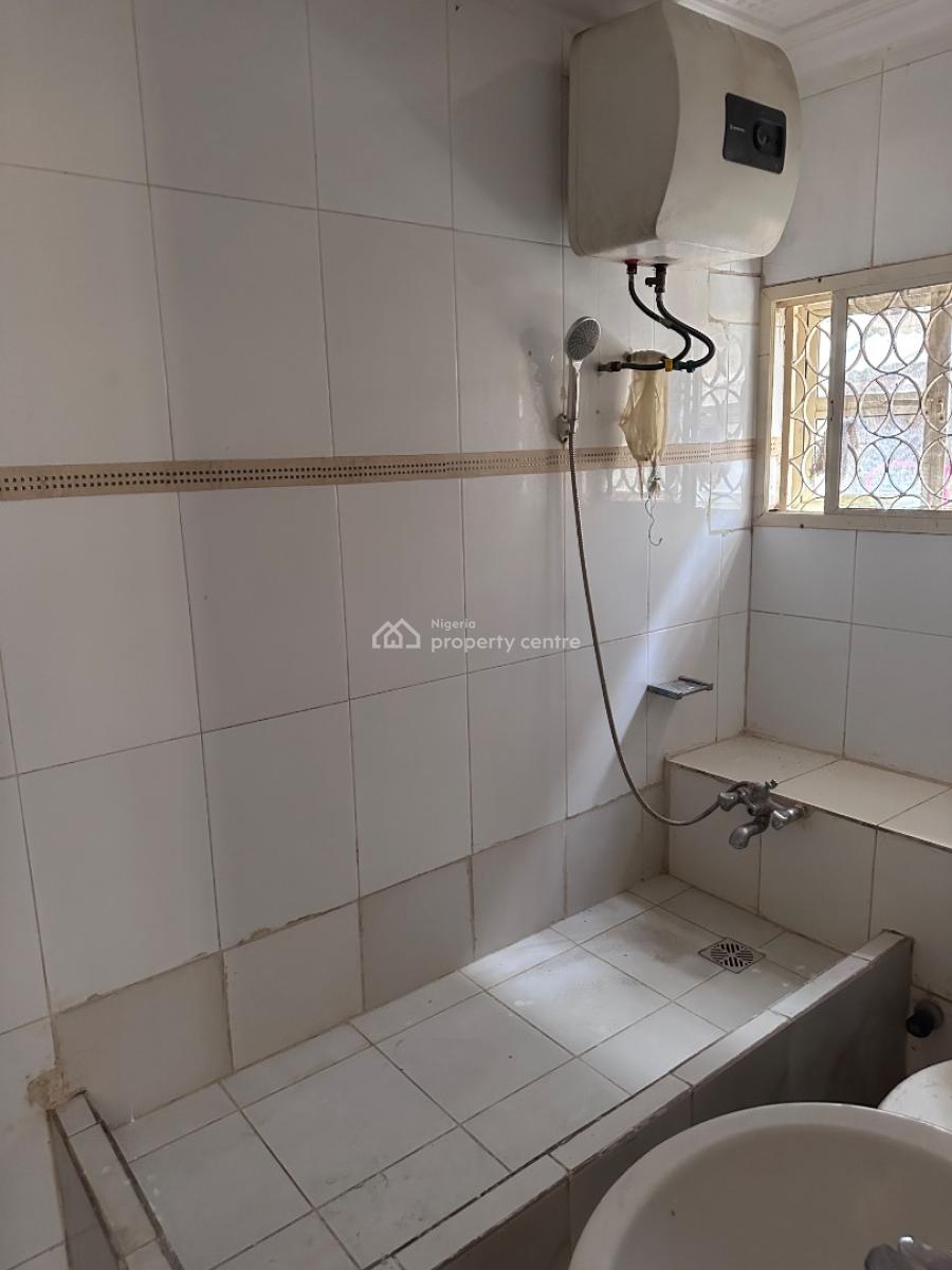 Spacious 2bedroom Flat, White Sand Beach Estate, Ologolo, Lekki, Lagos, Flat / Apartment for Rent