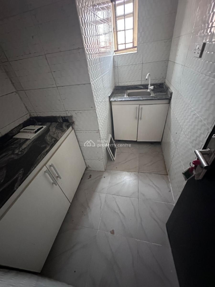 Portable 2bedroom Flat, No 9, Isaac Aluko Street, Close to The Expressway, Igbo Efon, Lekki, Lagos, Flat / Apartment for Rent