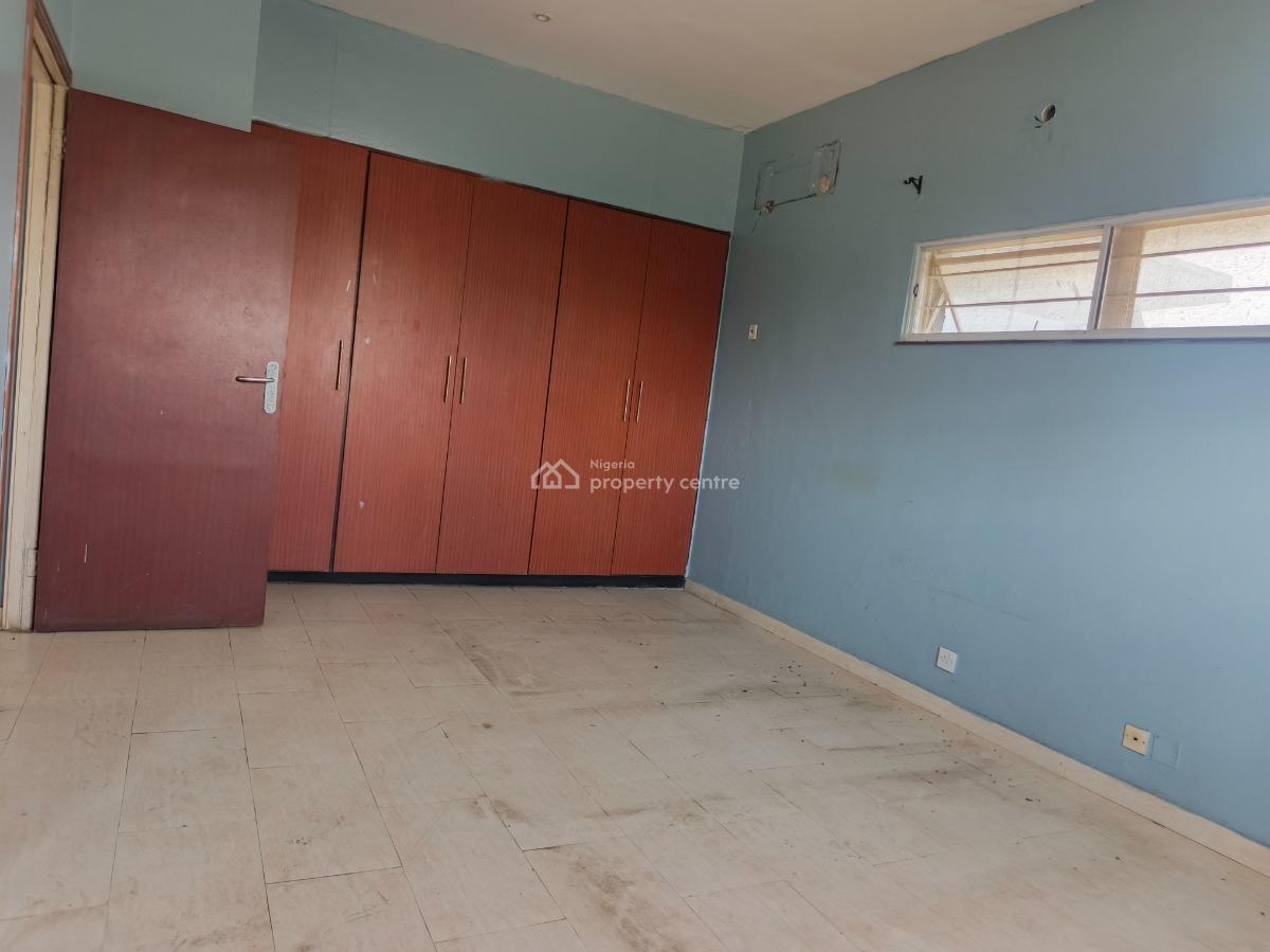 2 Bedroom with Bq, Off Ahmadu Bello Way, Victoria Island (vi), Lagos, Flat / Apartment for Rent