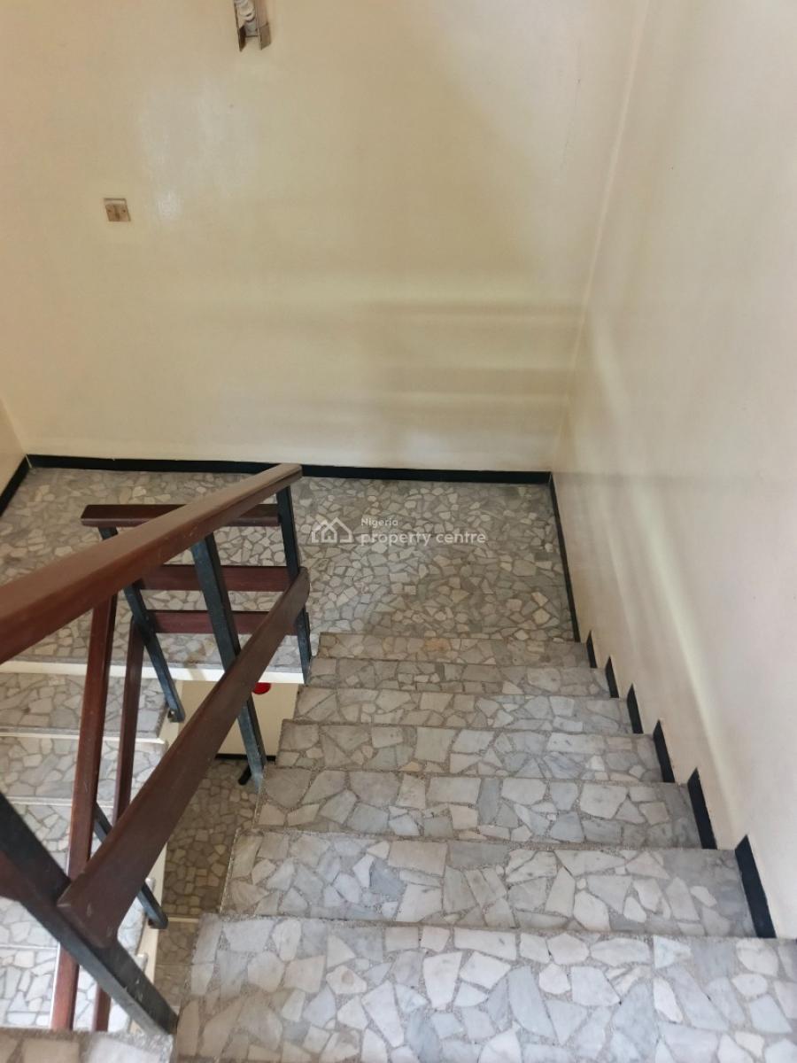 2 Bedroom with Bq, Off Ahmadu Bello Way, Victoria Island (vi), Lagos, Flat / Apartment for Rent