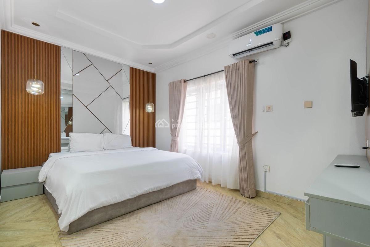 3 Bedroom Loft with Snooker Board and Table Tennis, Lekki Phase 1, Lekki, Lagos, Flat / Apartment Short Let
