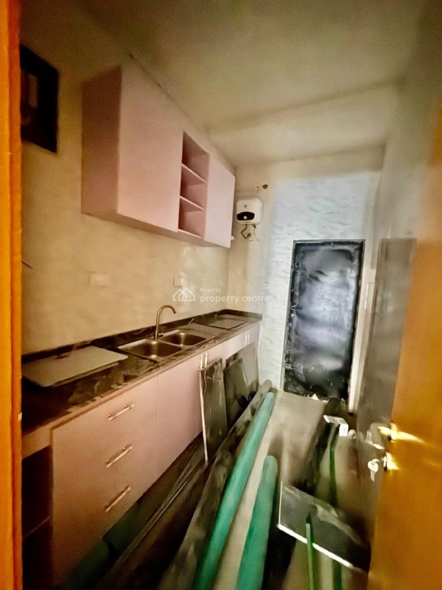 New, Luxury, Spacious and in Serene Environment, Ogombo Via Thera Annex, Sangotedo, Ajah, Lagos, Flat / Apartment for Rent