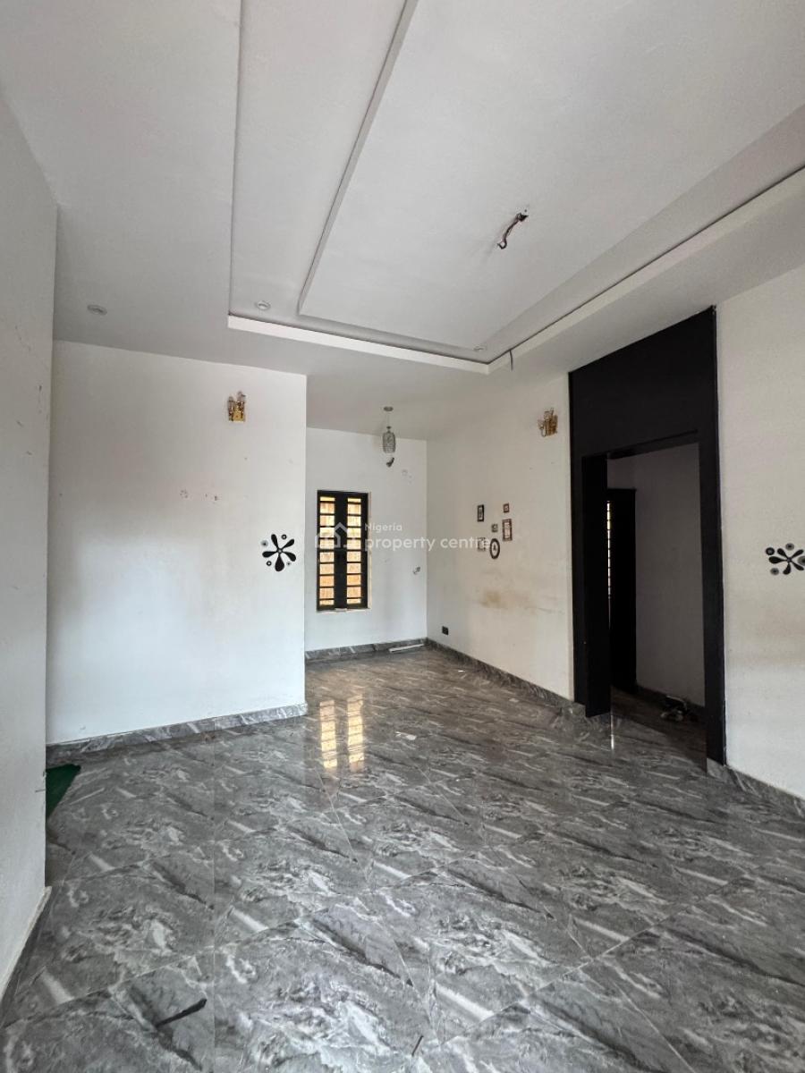 Spacious and Luxurious in Serene Surroundings, Ogombo Via Thera Annex, Sangotedo, Ajah, Lagos, Flat / Apartment for Rent