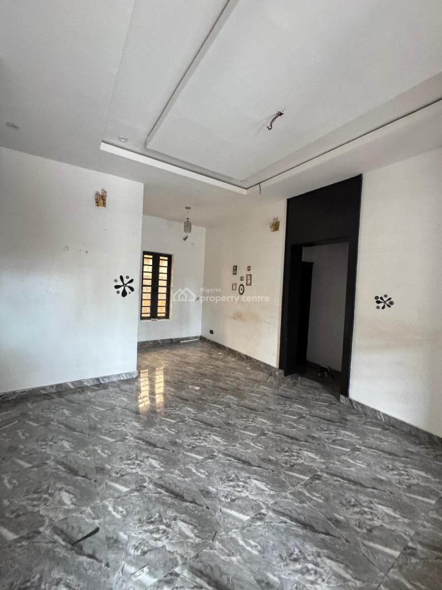 Spacious and Luxurious in Serene Surroundings, Ogombo Via Thera Annex, Sangotedo, Ajah, Lagos, Flat / Apartment for Rent