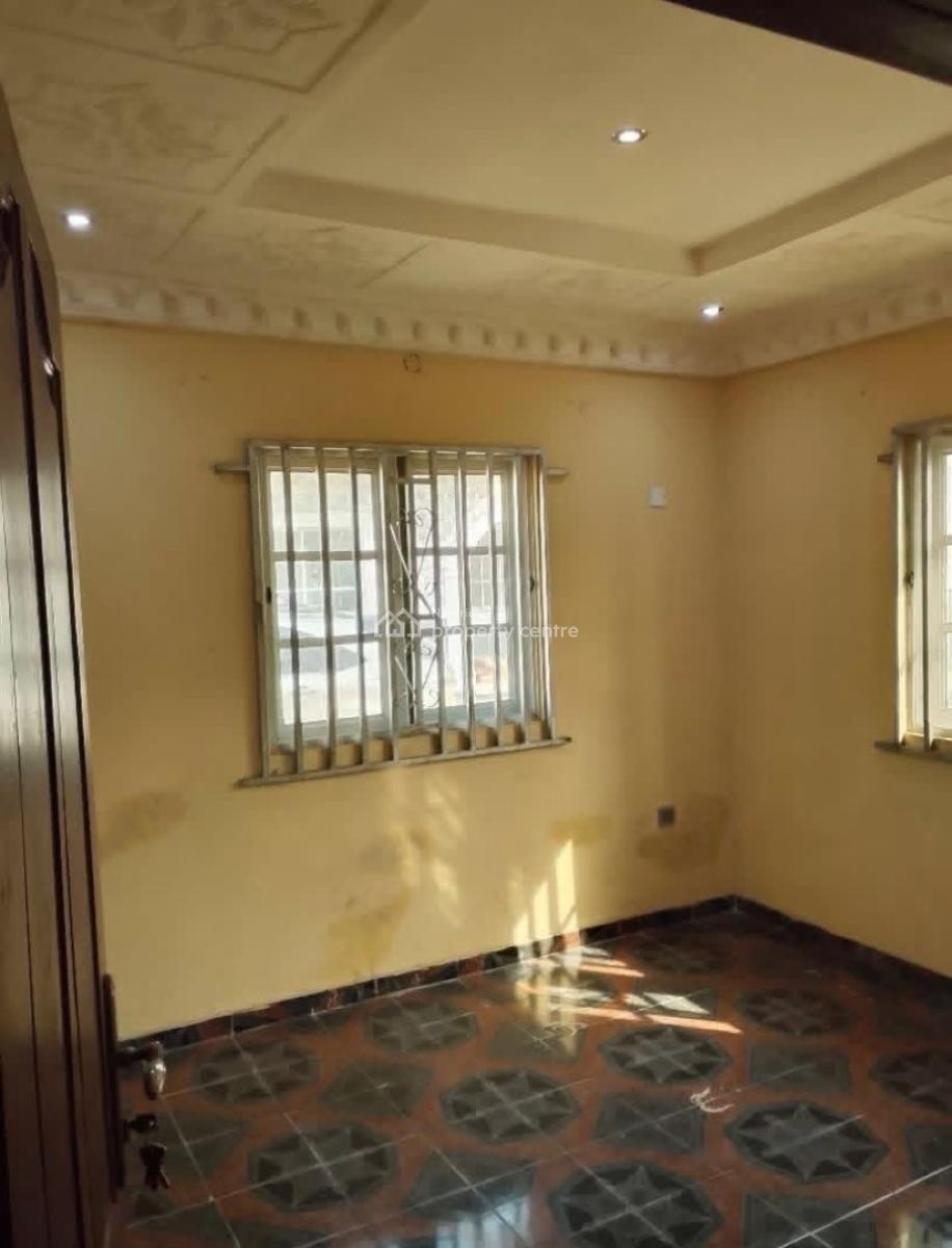 a Clean 3 Bedroom Pop Apartment, Gberigbe, Ikorodu, Lagos, Flat / Apartment for Rent