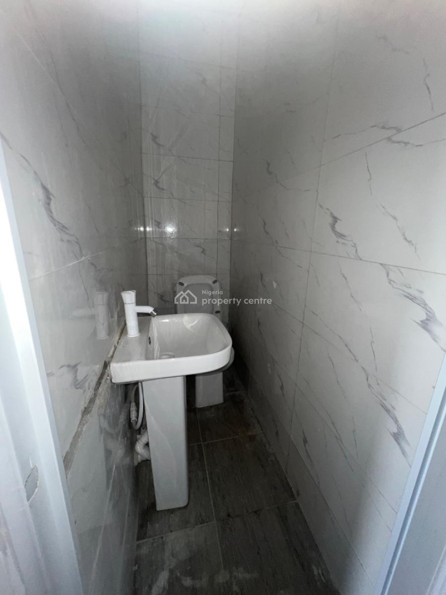 2bedroom Flat, in an Estate, Sangotedo, Ajah, Lagos, Flat / Apartment for Rent