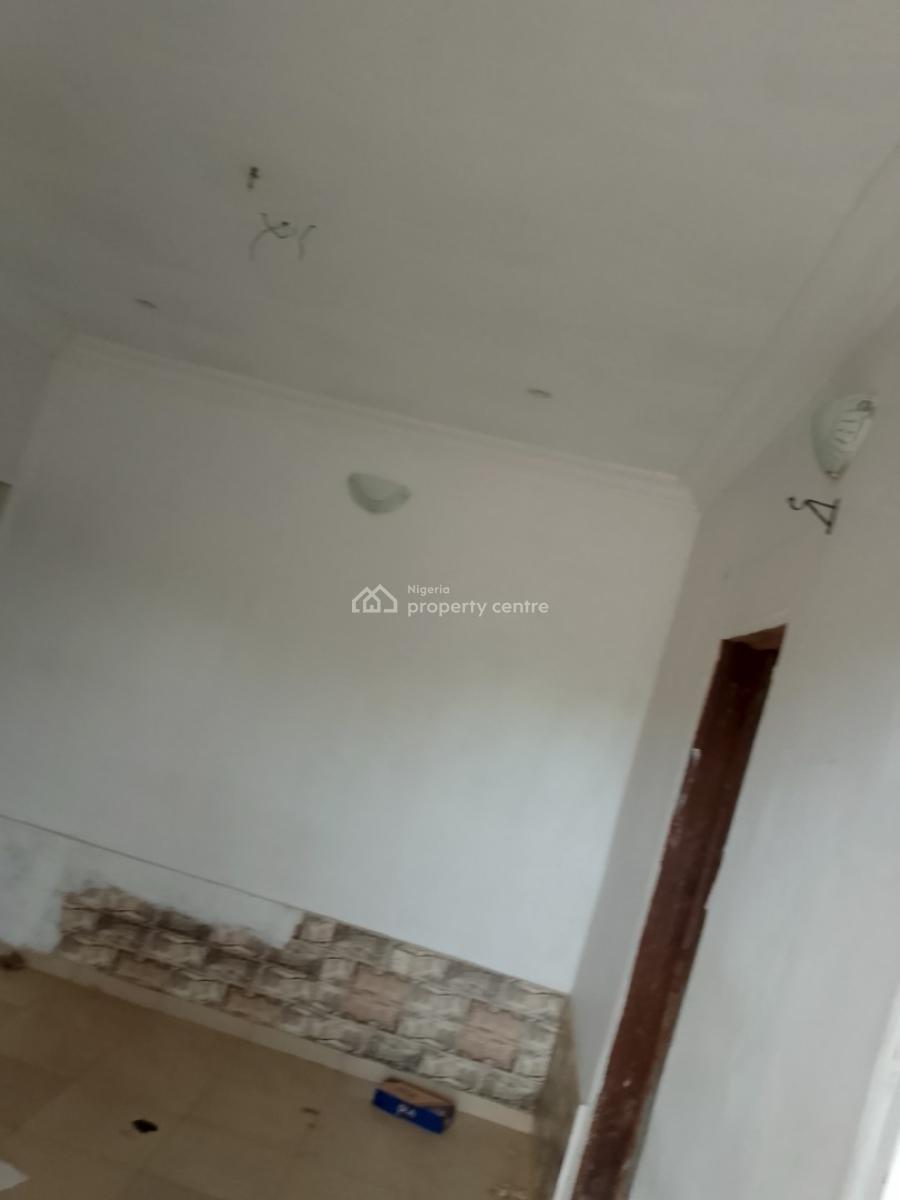 Room and Parlor with Two Toilet, Fawole Estate, Igbogbo, Ikorodu, Lagos, Flat / Apartment for Rent