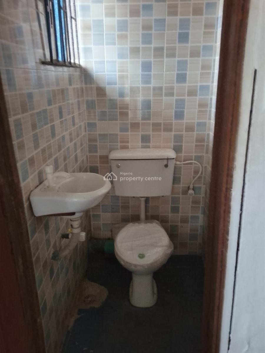 Room and Parlor with Two Toilet, Fawole Estate, Igbogbo, Ikorodu, Lagos, Flat / Apartment for Rent