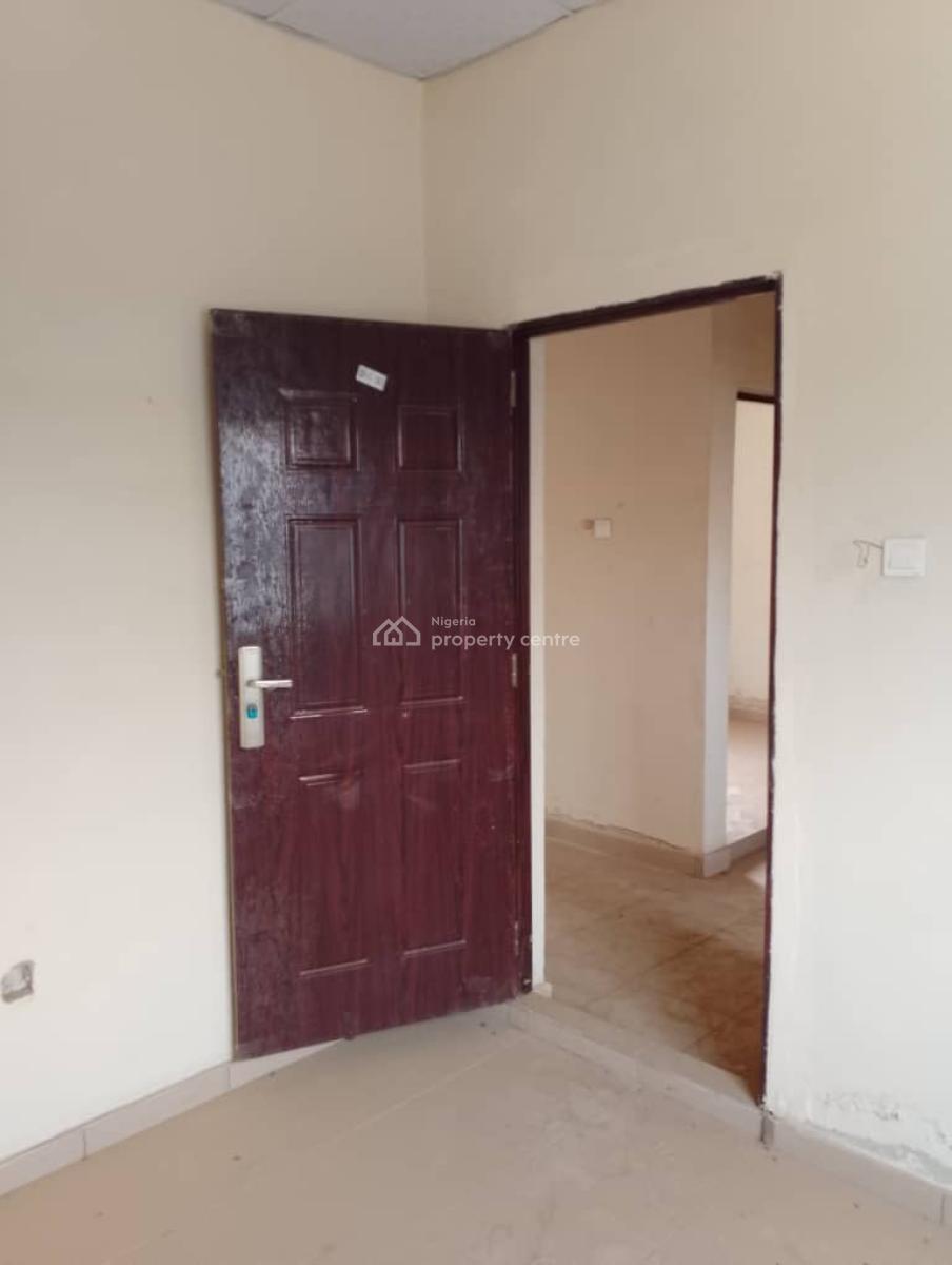 Affordable and Clean 2 Bedroom, Maya, Maya, Ikorodu, Lagos, Flat / Apartment for Rent