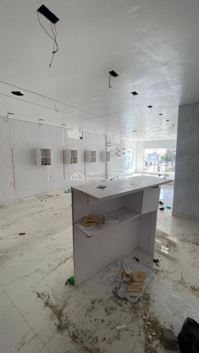 a 60sqm Shop Space, Lekki Phase 1, Lekki, Lagos, Shop for Rent